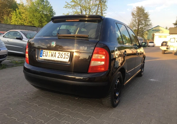 Skoda Fabia cena 7500 przebieg: 226000, rok produkcji 2004 z Sośnicowice małe 781